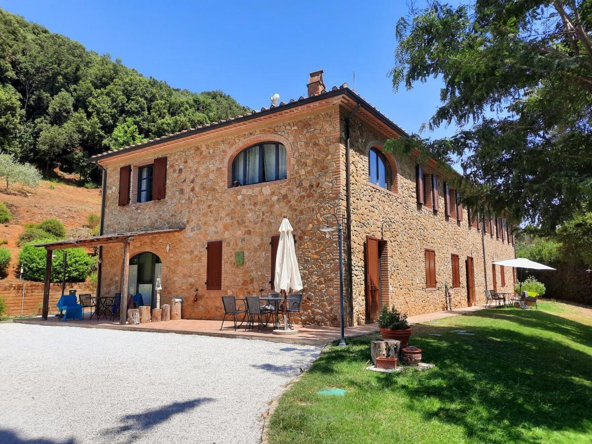 Il Casolare Val Di Mare Apartment Riparbella Luaran gambar